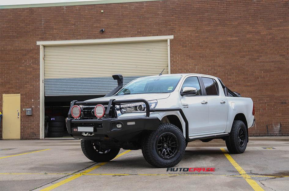 TOYOTA HILUX N80 4WD REBEL MATTE BLACK
